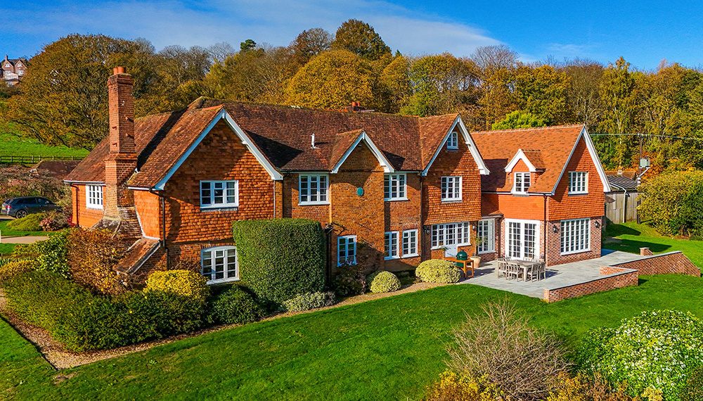 listed_property_extension_feature