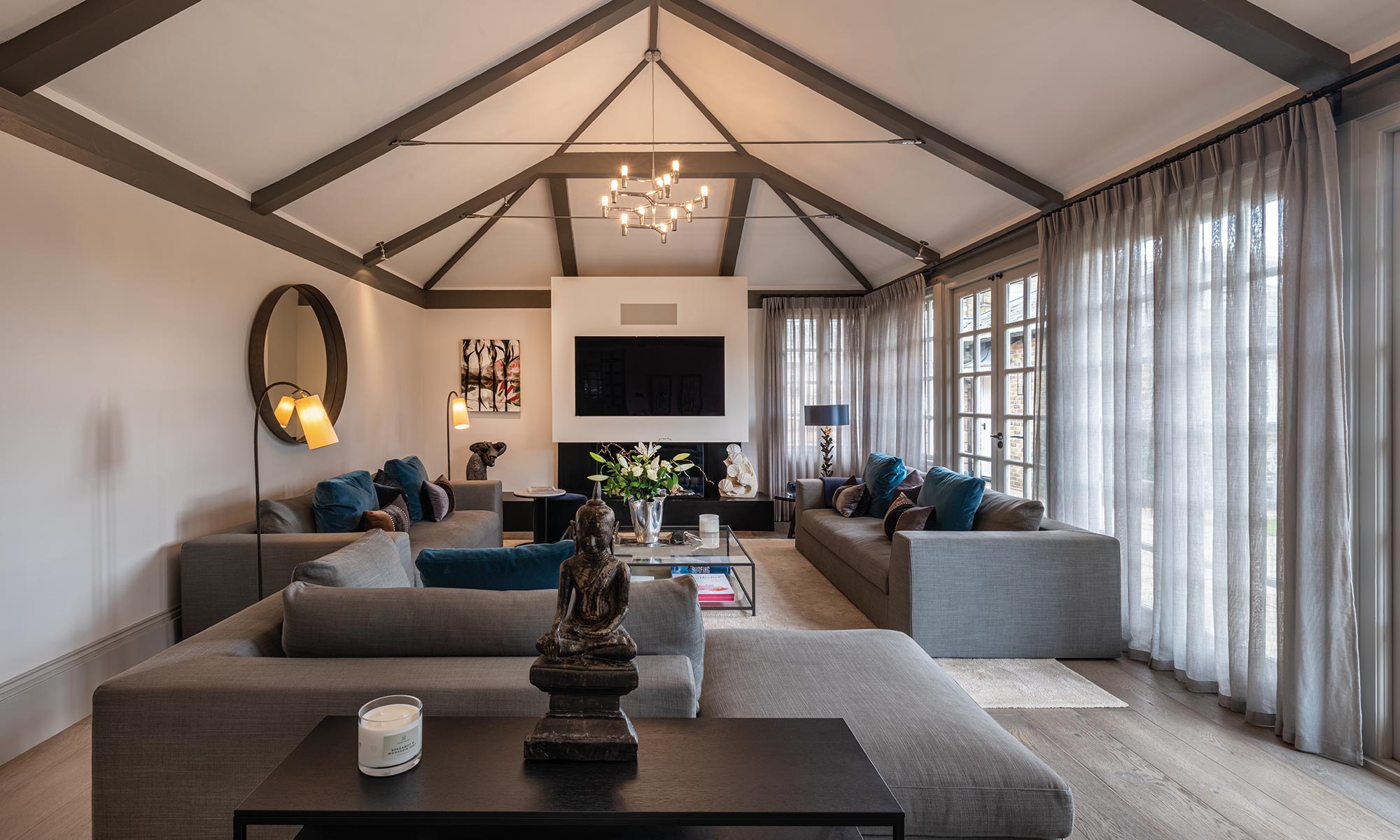 high_end_residential_goldaming_10