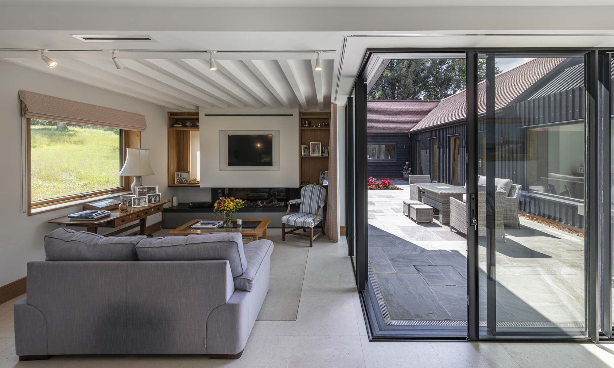 new_build_barn_3